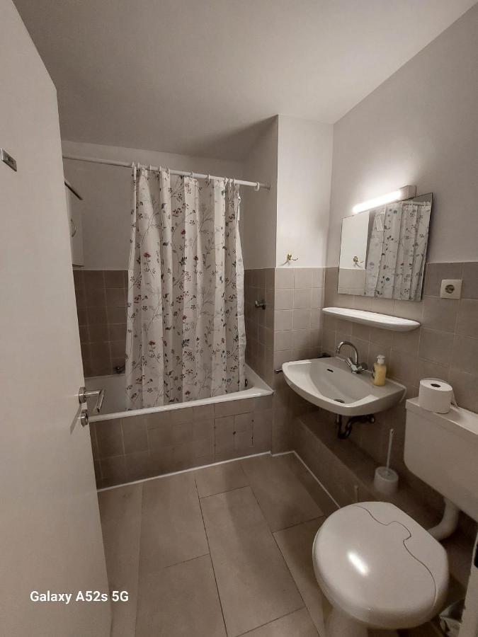 Appartement Am Uni Park Koeln Suelz Esterno foto